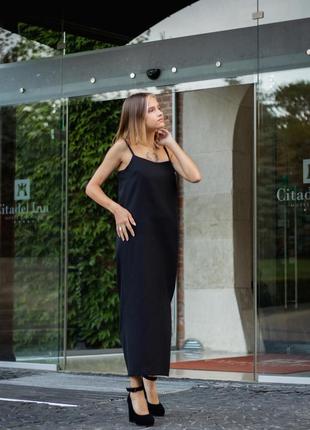 maxi dress with a slit to the knee2 photo