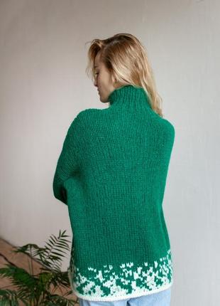 Green oversize hand-knitted sweater2 photo