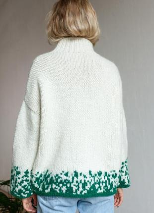 White oversize hand-knitted sweater4 photo