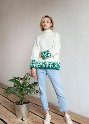 White oversize hand-knitted sweater1 photo