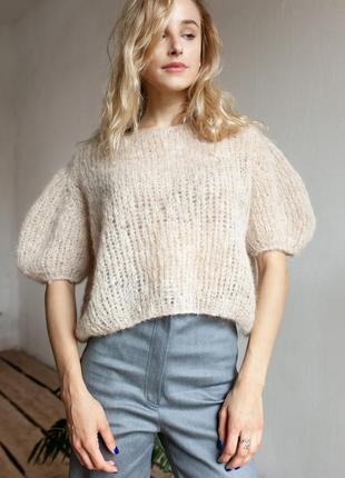 Camel yarn short-sleeved sweater