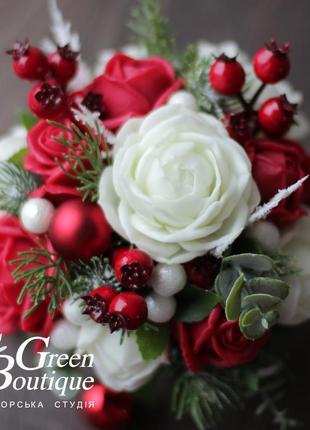 Luxurious interior bouquet of red and white soap roses in a ceramic pot2 photo
