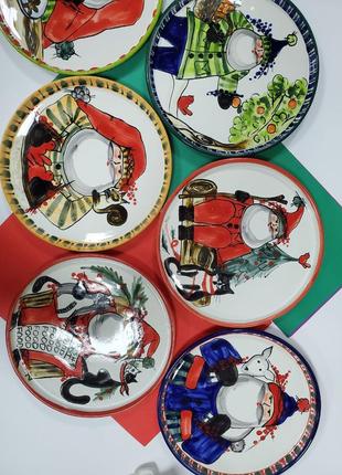 Christmas handmade ceramic plate Santa with a bag of gifts New Year 20232 photo