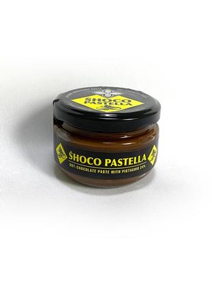 Chocolate paste with  pistachio