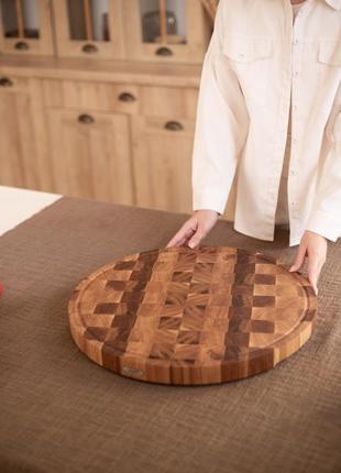 Round oak cutting board 50 cm1 photo