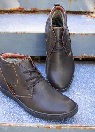 Brown men's boots with a stitched sole. Quality and comfort!1 photo
