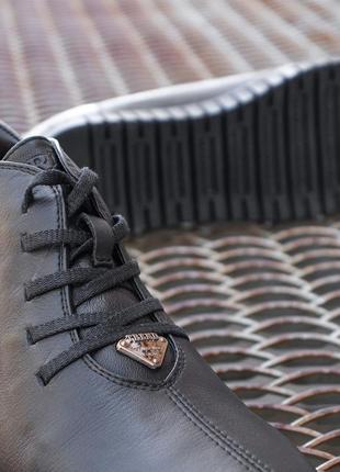 Black leather men's boots. Choose comfortable winter shoes "PS z 34"4 photo
