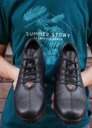 Black leather men's boots. Choose comfortable winter shoes "PS z 34"6 photo