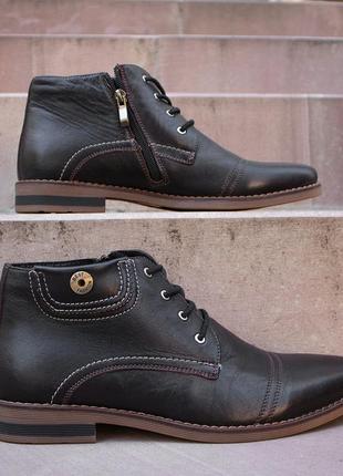 Brown men's boots. A good choice for those looking for stylish winter shoes.3 photo