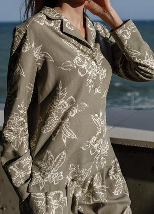 Linen pajama set in beautiful olive color. Long sleeves blouse and shorts loungewear set.3 photo