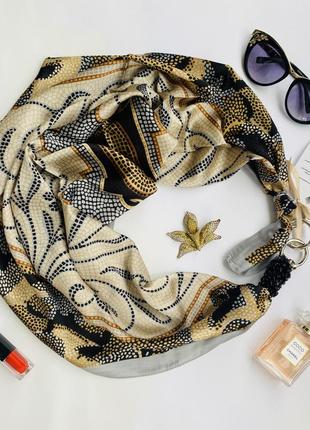 Scarf "Cappuccino with cinnamon,, . Decorated with natural   turquoise