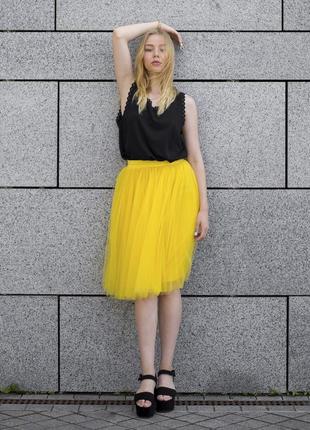 Yellow tulle skirt AIRSKIRT midi3 photo
