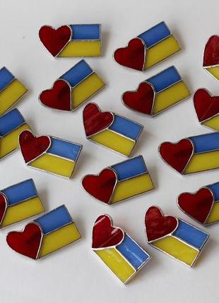 Stained glass brooch Heart and flag of Ukraine4 photo