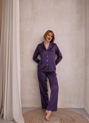 Elegant Purple silk loungewear set. Classic silk long pajama set.