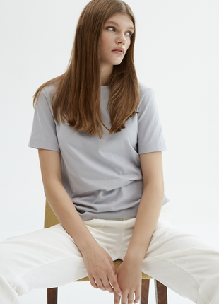 GRAY BASIC WOMAN T-SHIRT | COTTON 190 GSM | Relaxed-fit & Regular-fit classic t-shirt