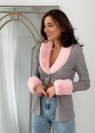 Cardigan with detachable faux fur cuffs and collar6 photo