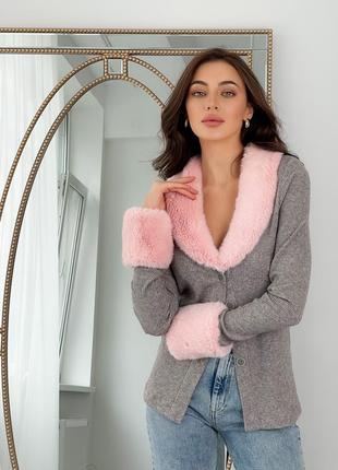 Cardigan with detachable faux fur cuffs and collar10 photo