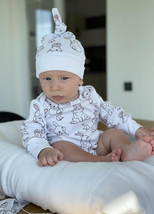 Organic baby set (bodysuit, hat, pants) from momma&kids brand1 photo