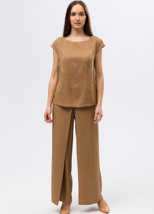 Wide, lightweight trousers with slits in the front 7150