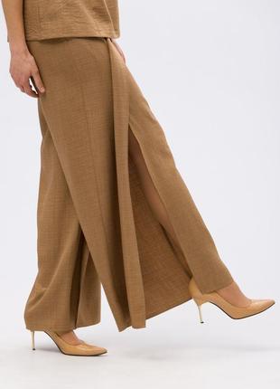 Wide, lightweight trousers with slits in the front 71503 photo