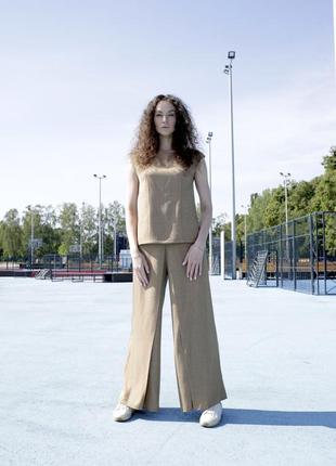 Wide, lightweight trousers with slits in the front 71506 photo