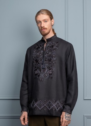 Embroidered shirt «Petrykivka» (black)1 photo
