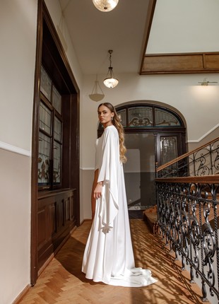Silk Bridal Robe "Natalie"5 photo