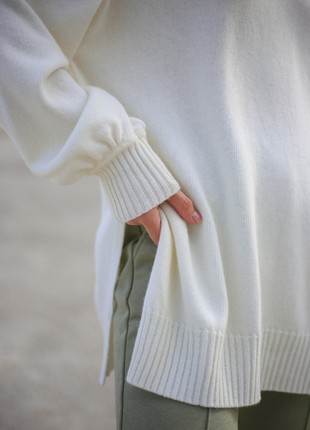 White Woolen Sweater With Slits SHTOYKO3 photo