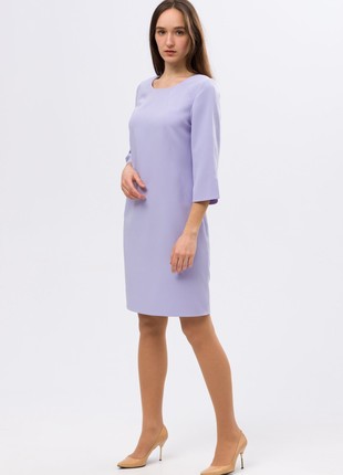 Gentle lilac dress of straight cut with decorative delay 5689