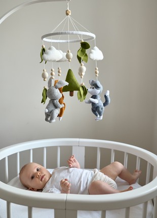 Musical baby mobile with bracket "Woodland"8 photo