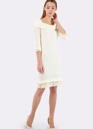 Dress made of knitted jersey of a delicate lemon shade 5508