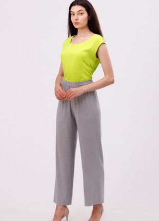 Bright blouse with a dropped shoulder line 12945 photo