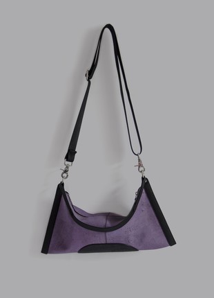 Natural cork handbag Ilsa in black and purple combination4 photo