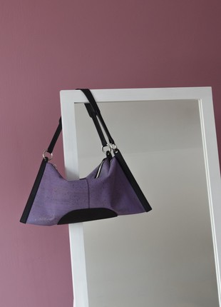 Natural cork handbag Ilsa in black and purple combination5 photo