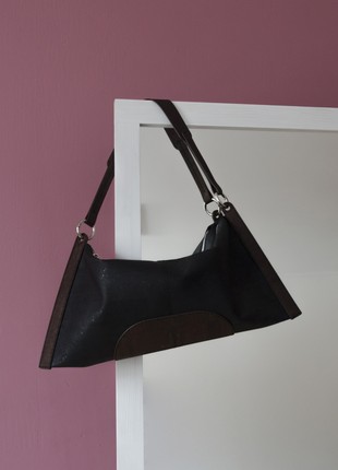 Natural cork handbag Ilsa in black and brown combination6 photo