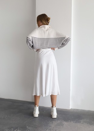 White midi a-line skirt2 photo