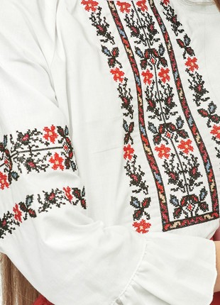 Embroidered blouse for girls 122-152cm 336-19/092 photo