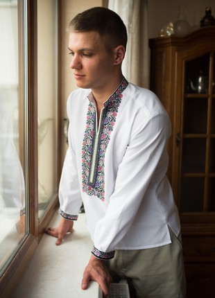 Embroidered shirt hand embroidery3 photo