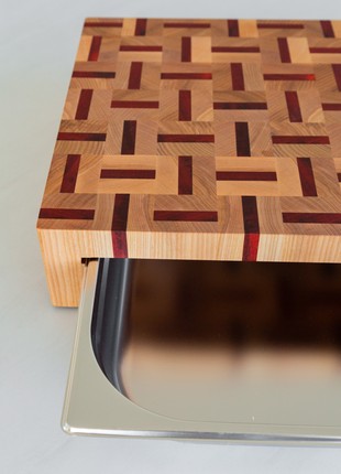 Ash & sapeli cutting board with tray 60*34 cm2 photo